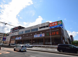 ライフ戸塚汲沢店