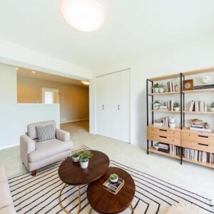 戸塚スカイハイツリビング写真