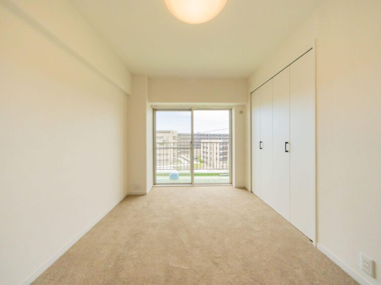 【洋室】約6.0帖