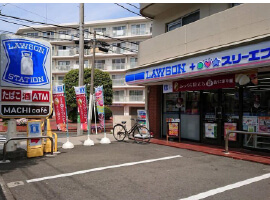 [コンビニ] ローソン・スリーエフ東戸塚店まで154m（徒歩2分）