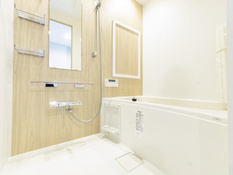 【バスルーム】