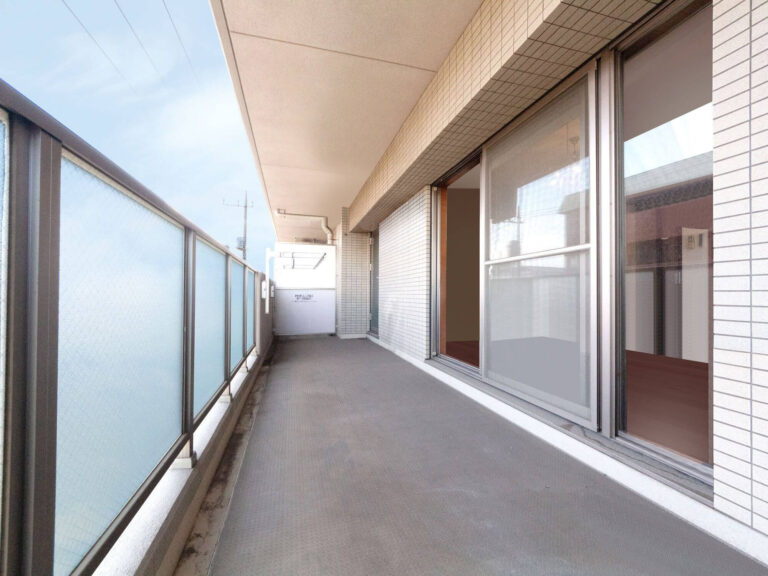 【バルコニー】