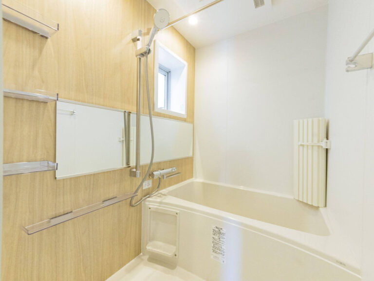 【バスルーム】