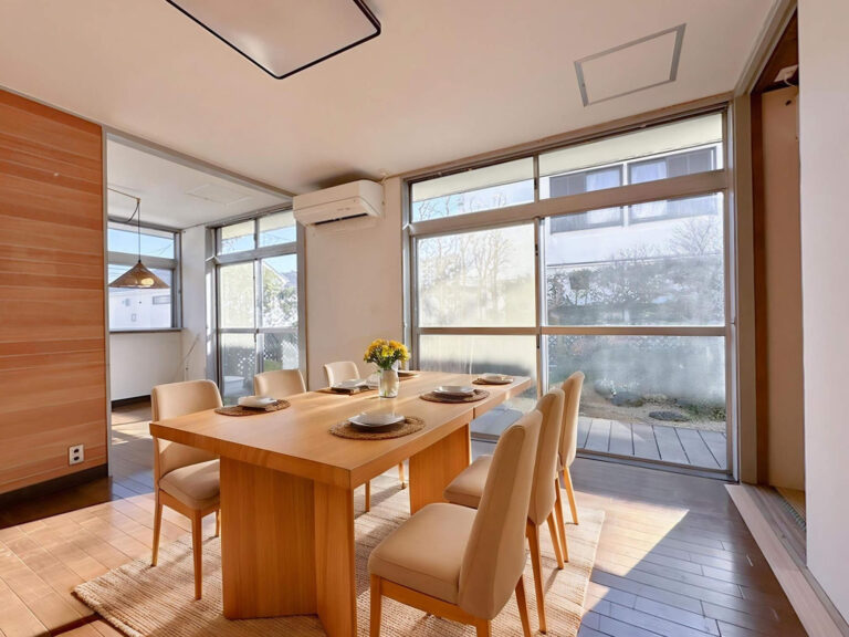 【LDK】※室内写真にCG合成で家具を配置した画像です。 家具付きでの販売ではありません。